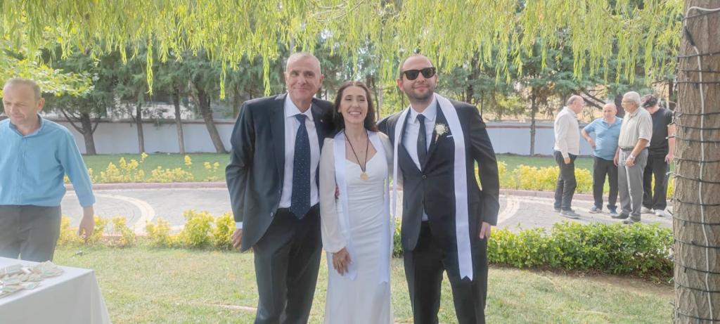 AKKAVAK VE MIZRAK AİLESİ'NİN MUTLU GÜNÜ