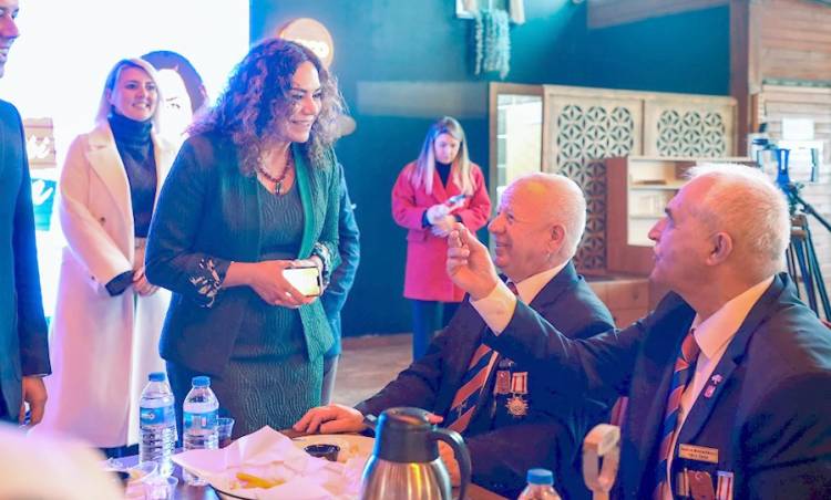 Büyükşehir Belediye Başkan Adayı Candan Yüceer Şehit Aileleri ve Gazilerle Buluştu