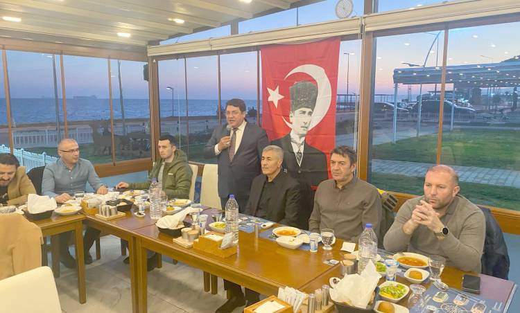 Şarköy’ün Sevilen İş İnsanlarından  Ahmet Atabey İftar Yemeği Verdi
