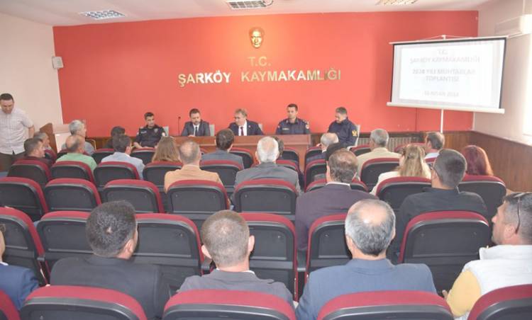 ''SEÇİM BİTTİ BALTALARI TOPRAK ALTINA  GÖMÜN MAHALLENİZE HİZMET EDİN''