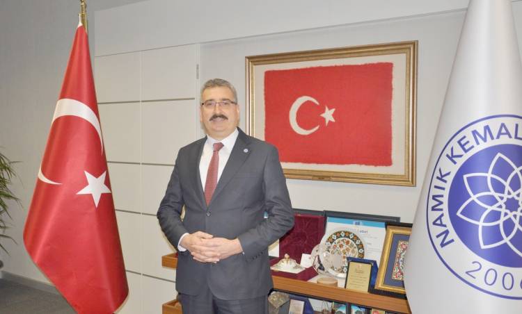 Tekirdağ Namık Kemal  Üniversitesi Rektörü  Prof. Dr. Mümin ŞAHİN’in ‘ Yeni Yıl’ Mesajı